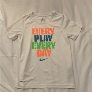 Boys Nike Dri-Fit t-shirt